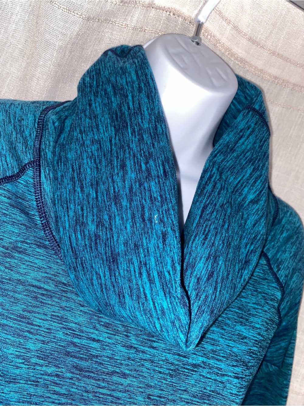 Reebok Space Dye Cowl Neck Pullover Sweatshirt Thumbholes Teal Blue Womens M - Picture 4 of 8